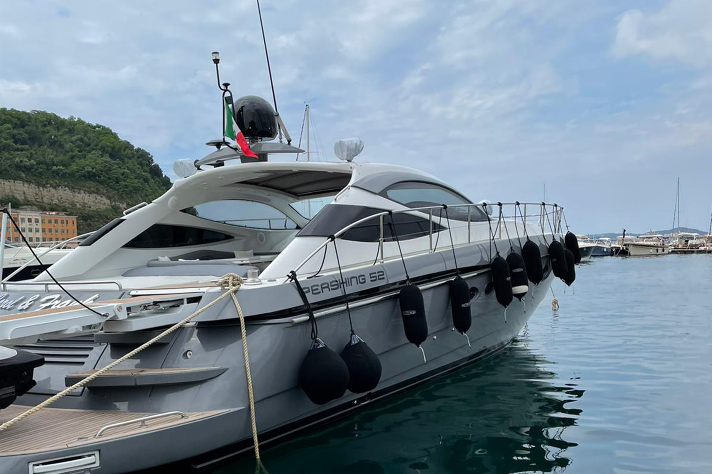 noleggio yacht campania